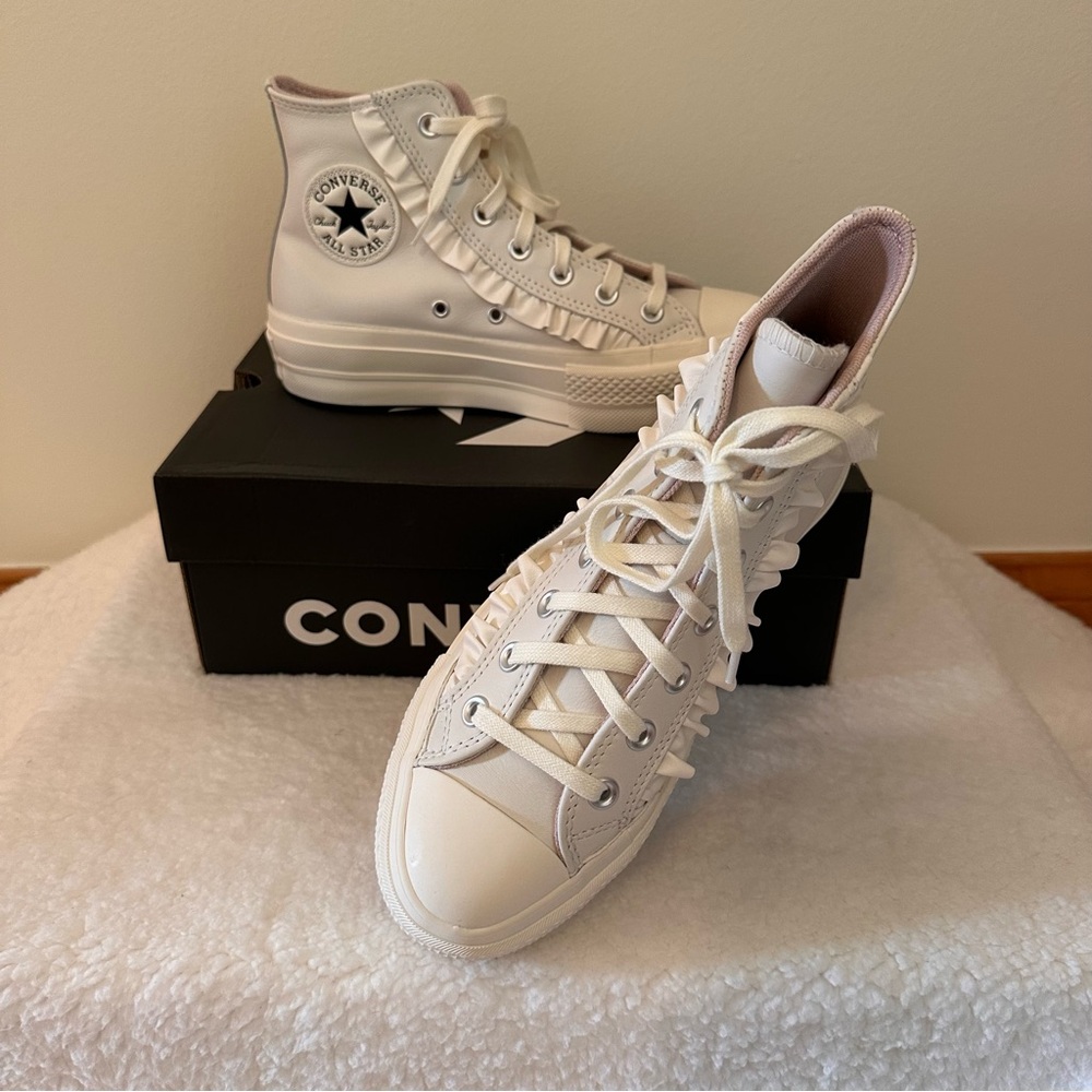 Converse Classic White High-Tops